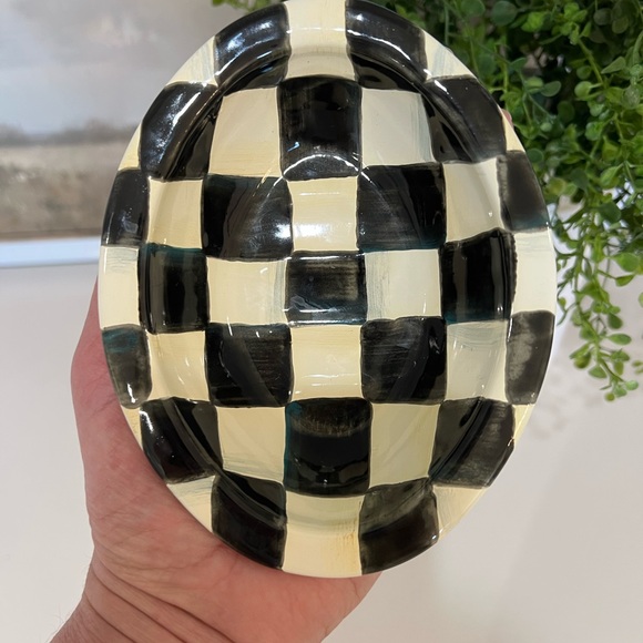 MacKenzie-Childs Black and Cream Checkered Small Ceramic Dish - Picture 4 of 4